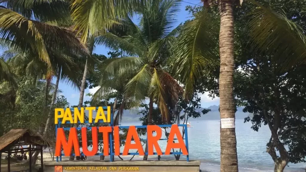 pantai mutiara 1